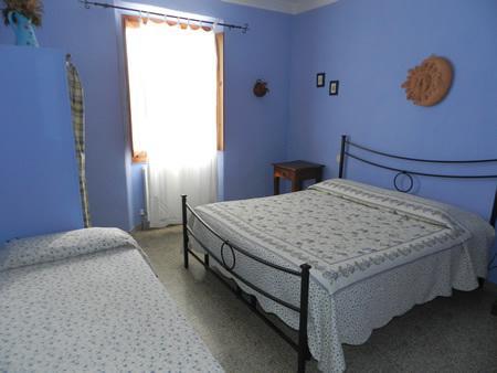 Bed and Breakfast Il Casale Поджібонсі Номер фото